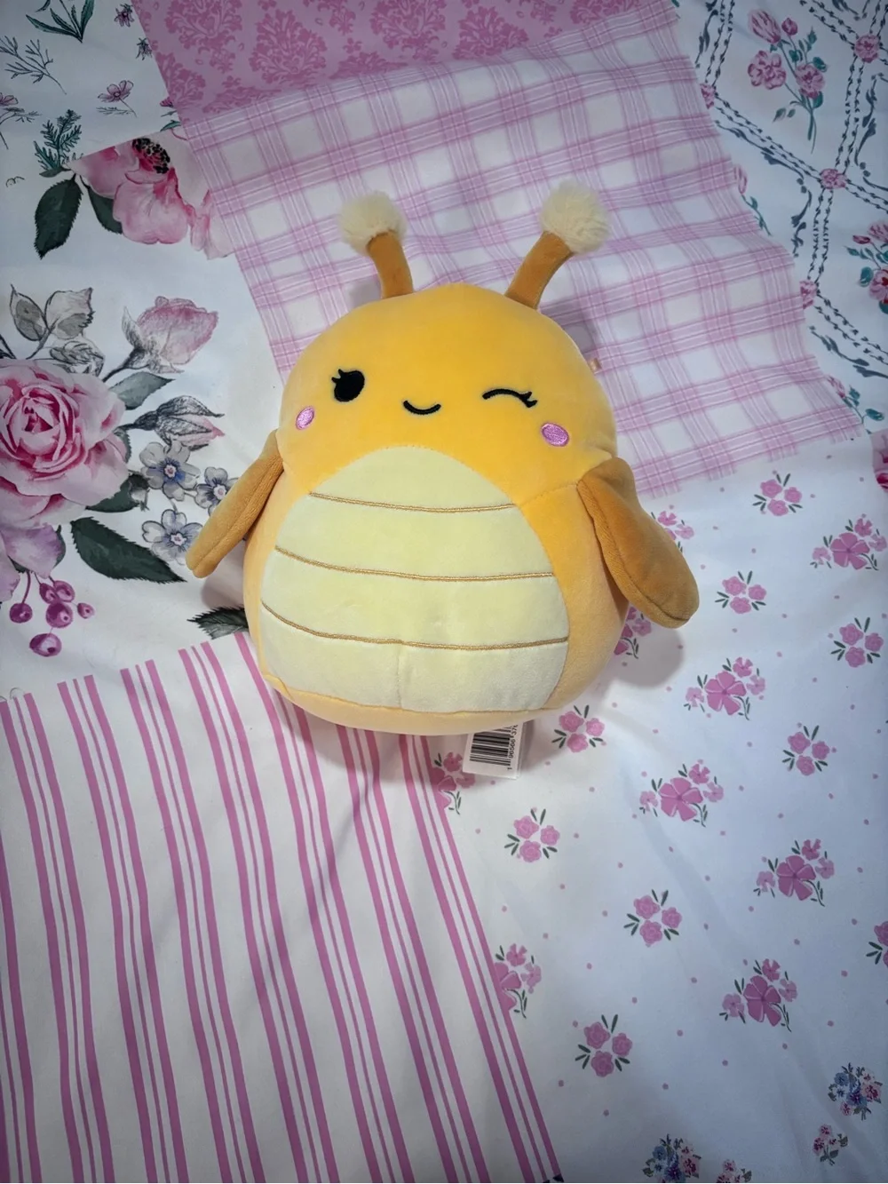 Squishmallows Yellow Bee Plush - Pink Cheeks